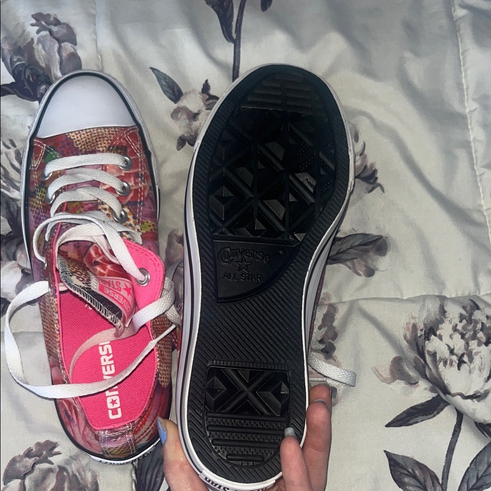 Converse Multicolor Floral Sneakers - Picture 4 of 4